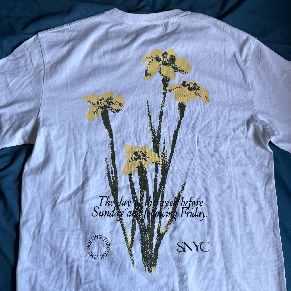 Share Saturdays Nyc Standard Short Sleeve Tee Medium $58